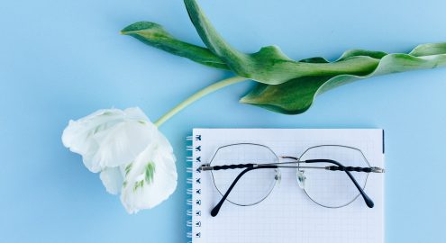 Сегодня Международный день офтальмологии! Поздравляем наших врачей и приглашаем пациентов на консультацию