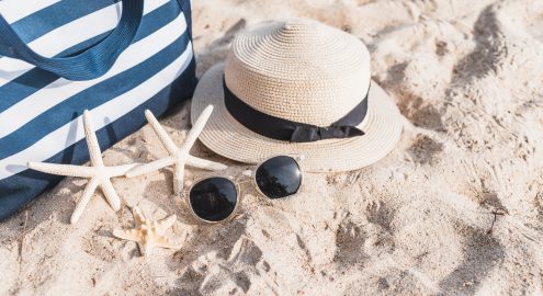 Как защитить кожу от солнца летом? 8 важных правил перечисляет дерматовенеролог Витава БРЕЛЬ