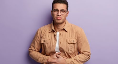 Виды кишечных инфекций. Когда лечиться самостоятельно, а когда вызывать скорую помощь