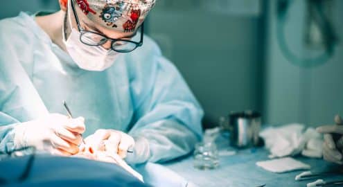 Время вспять! Какие пластические операции помогают вернуть молодость, рассказывает кандидат медицинских наук, пластический хирург Халид РУСТАМОВ