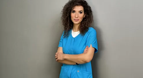 Красивые ножки в Новом году! Сосудистый хирург Дина Фейсал ЭЛЬ-ДИЭФИ перечисляет процедуры, которые действительно помогают при варикозе