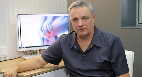 Обострение хронических травм и заболеваний. Ортопед Олег Эйсмонт рассказывает, с какими проблемами пациенты обращаются зимой, и как их избежать