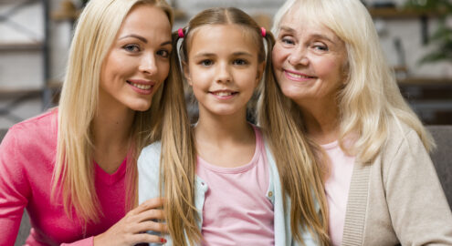 Почему в разном возрасте кожа ведёт себя по-разному? О влиянии гормонов расспросили дерматовенеролога Татьяну ТРУХАНОВИЧ