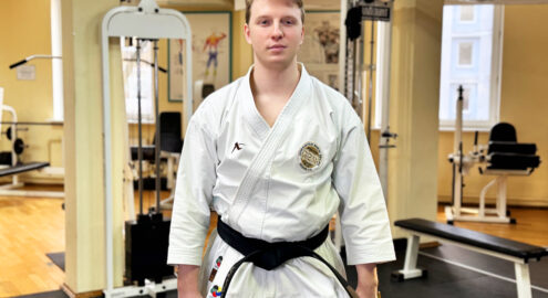 Спорт как философия: интервью с мастером каратэ и тренером фитнес-центра «Нордин» Антоном СЕЛЕЗНЁВЫМ